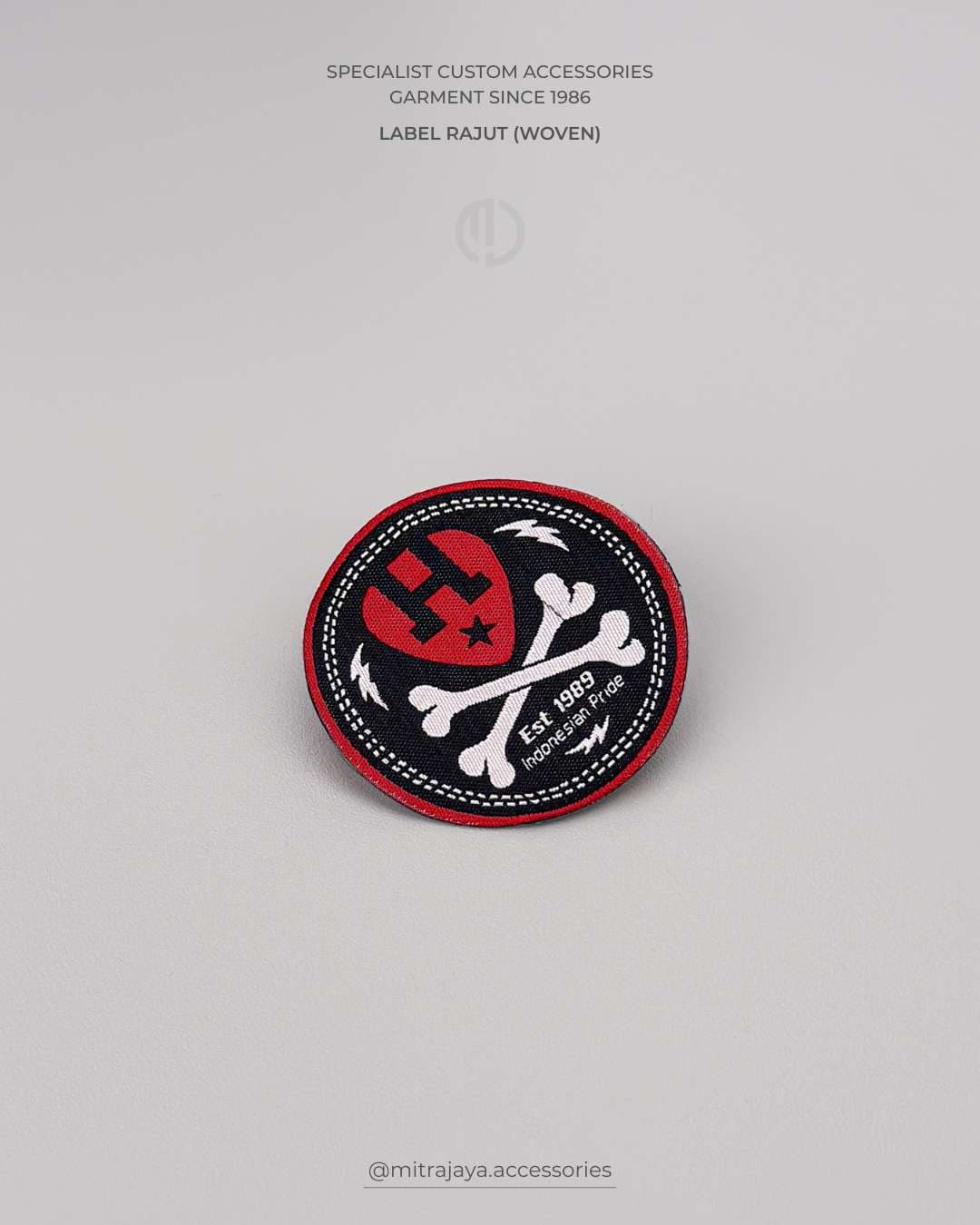 LABEL RAJUT gallery 3